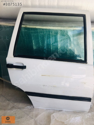 FIAT UNO SAĞ ARKA KAPI ORIJINALL ÇIKMA