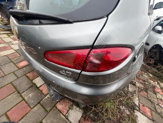 Whatsaptan siparişler Alfa Romeo 147 stop takım