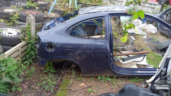 Megane 1 coupe sağ arka çamurluk yedek parça