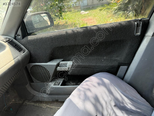 RENAULT 21 SAĞ ÖN KAPI DÖŞEMESİ ORJİMAL ÇIKMA TEMİZ
