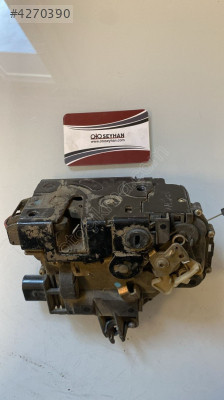 3B4839015A vw passat b5 arka sol kapı kilidi