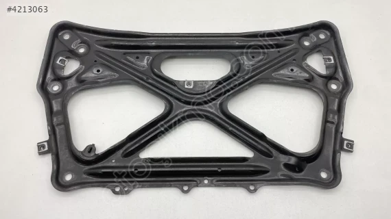 4H0399345Q MOTOR TRAVERSİ ÇAPRAZ DESTEK AUDI A6 A7 A8 2011>>2018