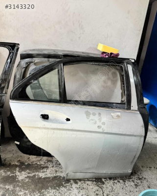 MERCEDES C SERİSİ W204 SAĞ ARKA KAPI EYUPCAN OTO'DA