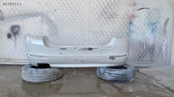 BMW 5 series F10 arka tampon beyaz