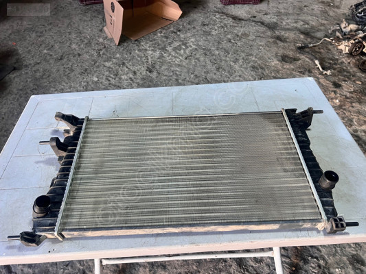 RENAULT FLUENCE SU RADYATÖRÜ ÇIKMA ORJİNAL HATASIZ