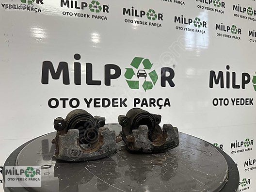 VOLKSWAGEN FREN KALİPERİ ÖN SAĞ JETTA GOLF CADDY 1K0615124D