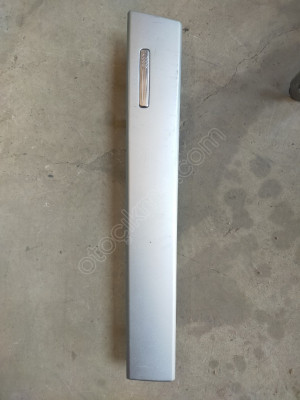 AUDİ Q3 ÖN PANEL ÇITASI SOL 83B857186