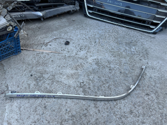 VOLKSWAGEN PASSAT B6 SAĞ ARKA TAMPON KROM ÇITASI 3C5807460A