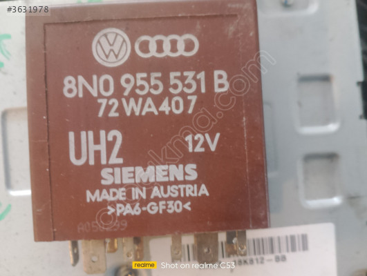 AUDİ TT ARALIKLI SİLECEK RÖLESİ