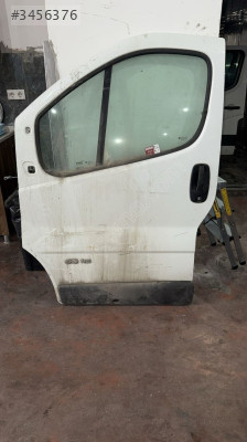Renault Trafic Sol Kapı EFE