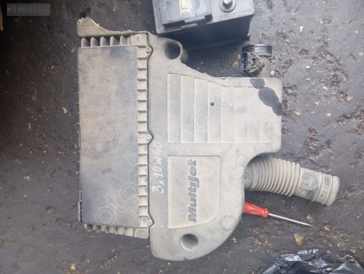 FIAT PUNTO 1 1.3 DIZEL HAVA FILTRE KUTUSU MERT OTO