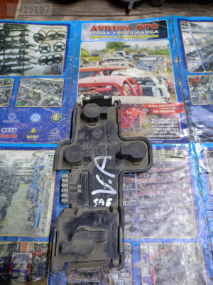 Opel Vectra sağ arka stop lambası duyu çikma orjinal