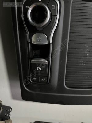 RENAULT TALİSMAN EL FREN DÜĞMESİ