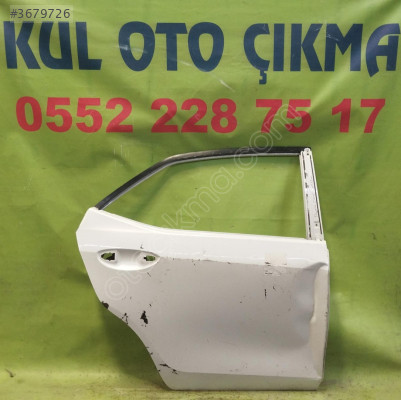 toyota coralla sağ ön kapı