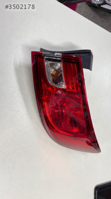 RENAULT CLİO 4 HB SAĞ DIŞ STOP ORJİNAL ÇIKMA