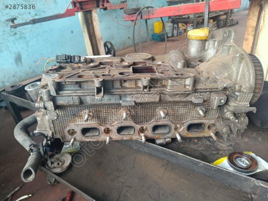 megan 1.6 yaglı kasnak ust kapak