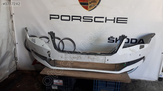 SKODA SÜPER B ÖN TAMPON 3V0807221