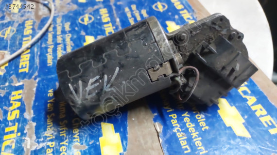 Çıkma Opel Vectra A Silecek Motoru