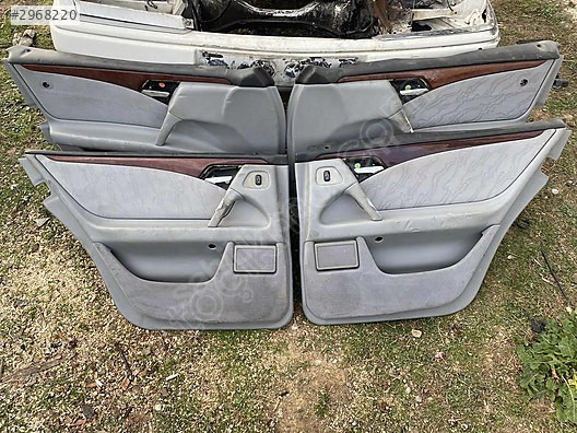 MERCEDES W210 ORJ. KAPI DÖŞEME TAKIMI TEMİZ