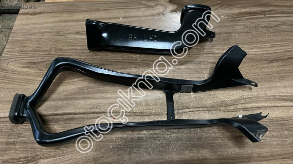 2004 FORD FOCUS 1 KALÖRİFER BORULARI ADET