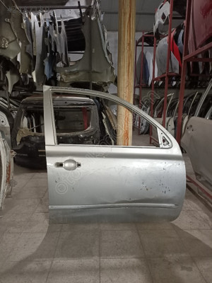 NİSSAN MİCRA SAĞ ÖN KAPI 2002-2010 ÇIKMA PARÇA ORJİNAL