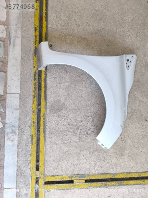 Clio 4 sağ ön çamurluk ORİJİNAL