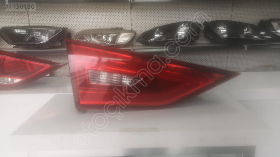 2013-2017 AUDİ A3 SEDAN SOL İÇ LEDLİ STOP