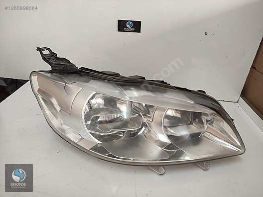 PEUGEOT 301 SAĞ FAR ÇIKMA ORJİNAL