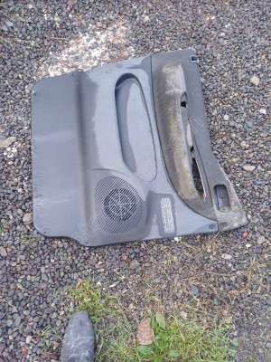 Starex sol ön kapı döşemesi