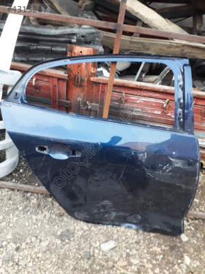 RENAULT MEGANE 4 SAG ARKA KAPI