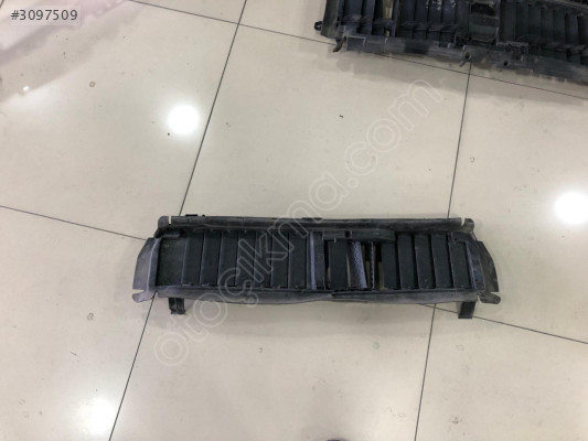 MERCEDES E SERİ W213 ÖN HAVALANDIRMA KANALI 2135002900