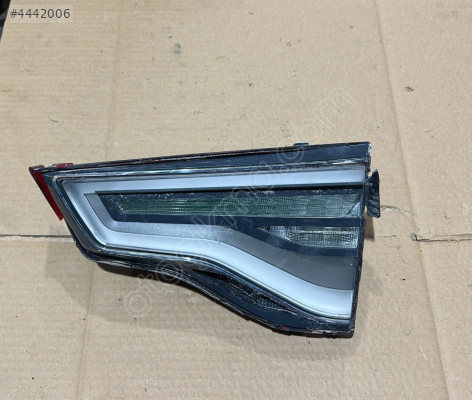 2022 BMW İX3 ELEKTİRİKLİ ARKA SAĞ  STOP İÇ LED