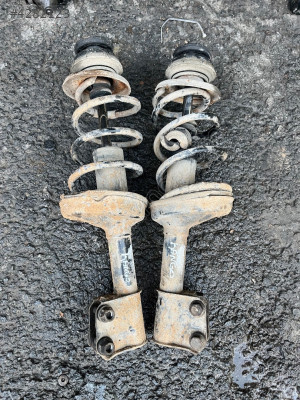 RENAULT KANGOO SAĞ SOL HELEZYON YAY ORJİNAL CIKMA