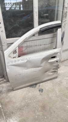 Dacia sandero stepway sol ön kapı