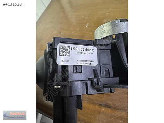 8K0953502C AUDİ A4&A5 SİNYAL SİLECEK KOLU ORİJİNAL