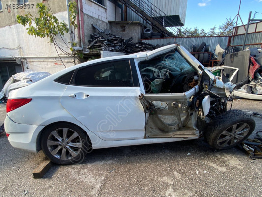 HYUNDAİ ACCENT BLUE SAĞ AYNA KOMPLE SÖKME 2011-2017