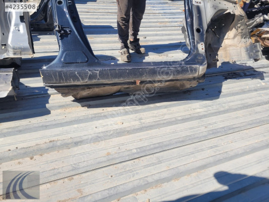 TOYOTA YARIS 2011 ÇIKMA SAĞ PODYE