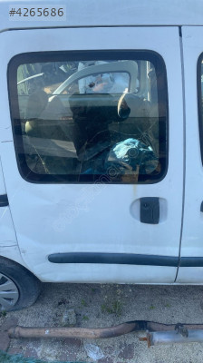 RENAULT KANGOO SAĞ SÜRGÜLÜ KAPI