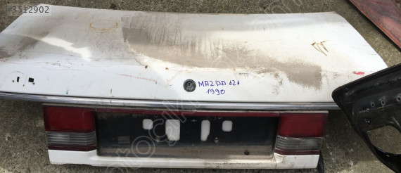 Mazda 626 1990-1993 Sedan Bagaj Stop Reflektör