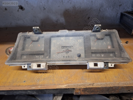 Mitsubishi L300 orijinal kilometre saati