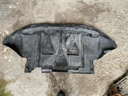 AUDİ A4 B5 KSA MOTOR ALT MUHAFAZA ORJİNAL ÇIKMA 98-05