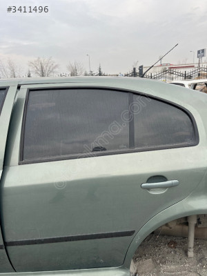 SKODA OCTAVİA A4 SOL ARKA KAPI