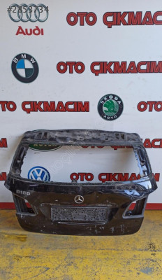 MERCEDES B 180 BAGAJ KAPAĞI