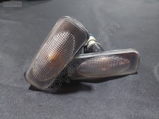 OPEL OMEGA B ÇAMURLUK SİNYAL R/L 092 311 67