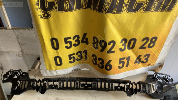 Bmw 3 Serisi F30 Arka Tampon Orta Braketi - Parça No: 7256922