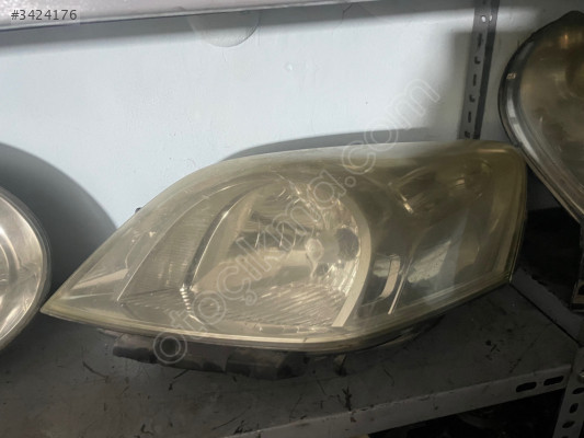 Fiat fiorino sol ön far