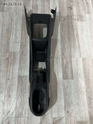 PEUGEOT 207  ORTA KONSOL ORJİNAL 9650071077