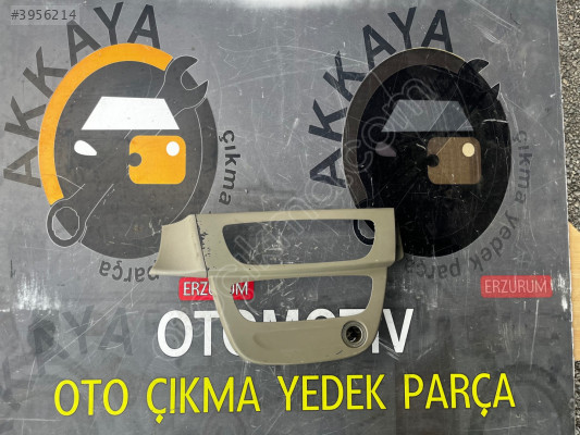 682605490R Fluence Radyo Teyp Çerçevesi Orjinal Çıkma