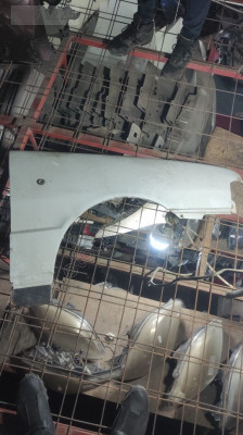 FİAT UNO 70S SAĞ ÖN ÇAMURLUK