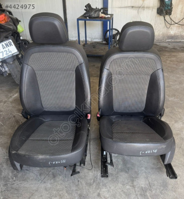 OPEL ASTRA J ÖN KOLTUK